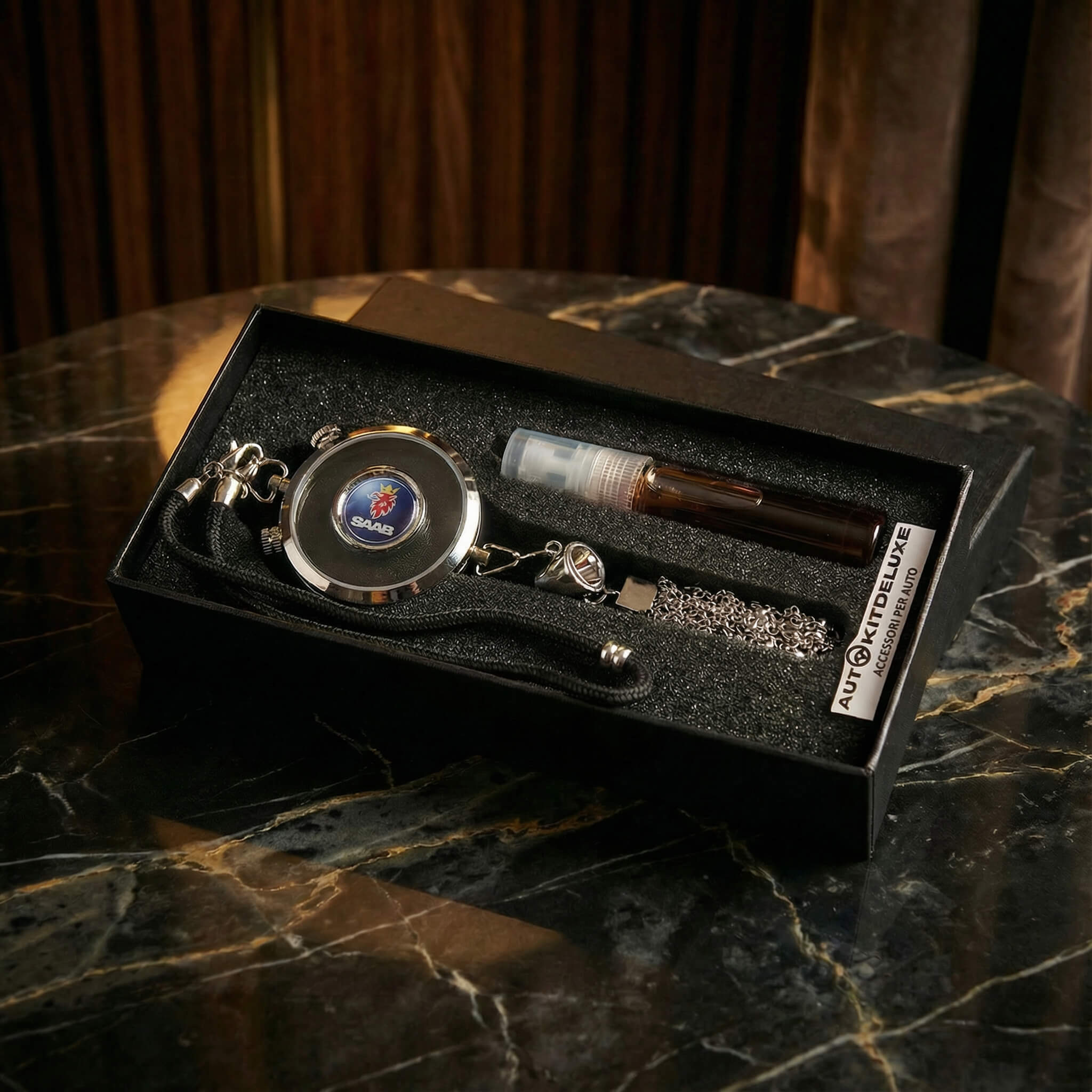 PROFUMATORE PER AUTO CON LOGO (Profumo incluso)