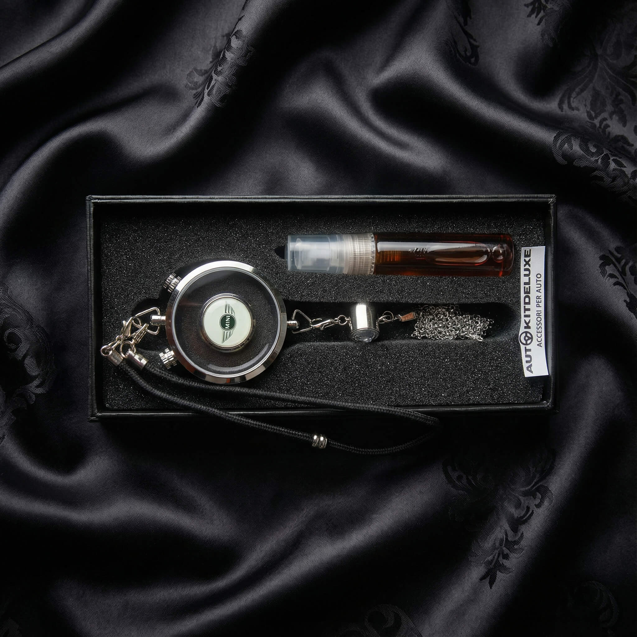 PROFUMATORE PER AUTO CON LOGO (Profumo incluso)