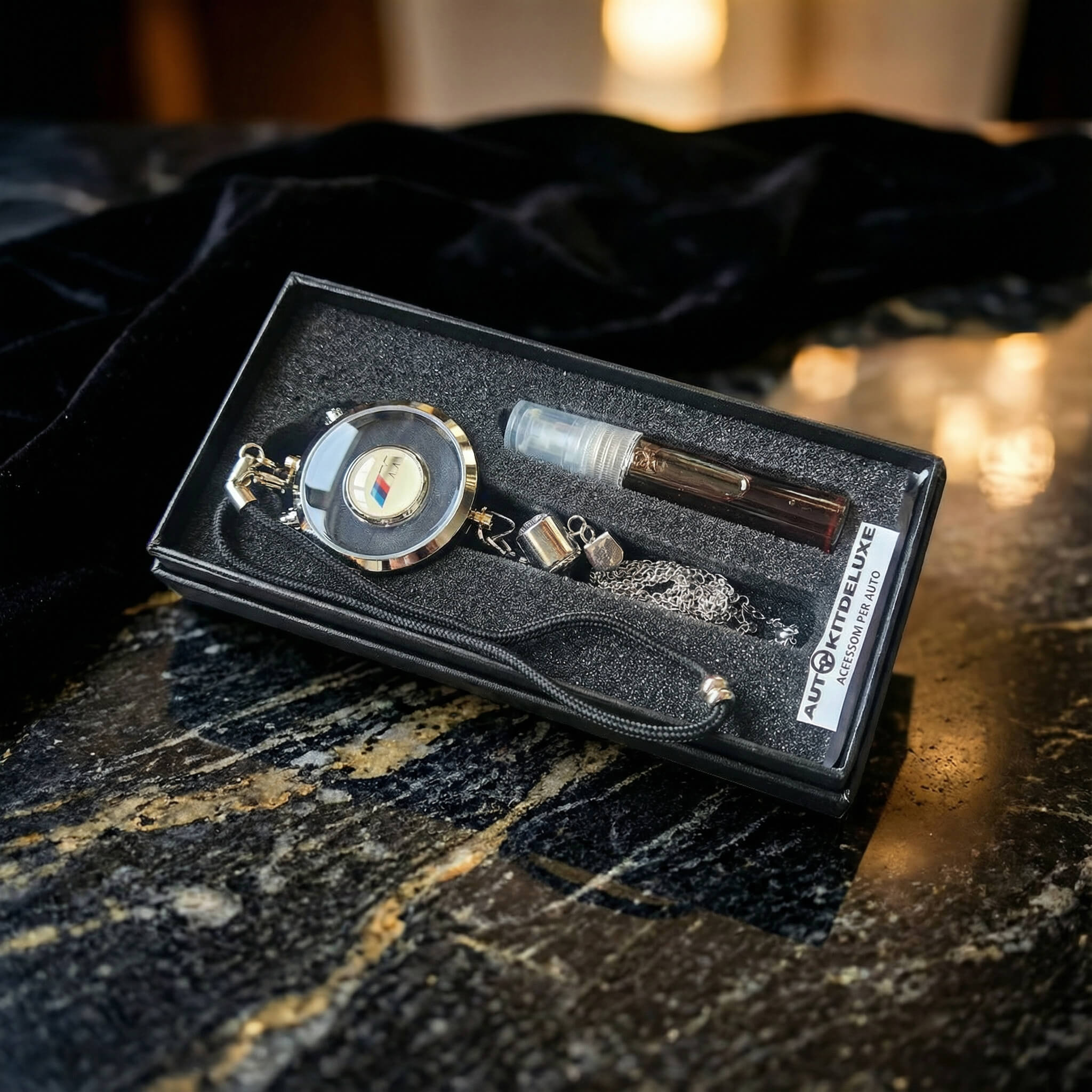 PROFUMATORE PER AUTO CON LOGO (Profumo incluso)